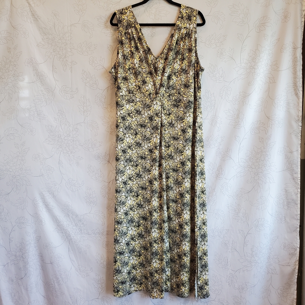 NWOT Ellos Floral Print Maxi Dress